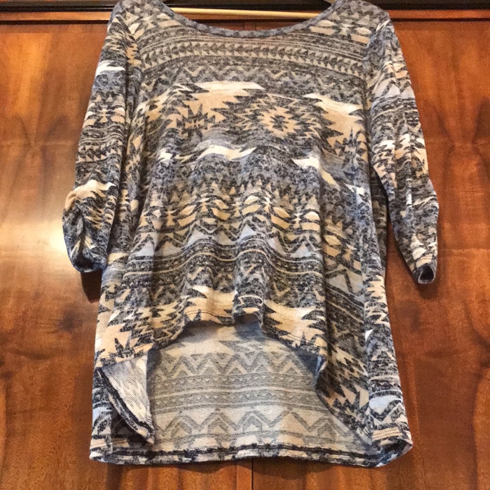 Signature Studio Woman 1X Aztec Crochet Fringe Top 3/4 Sleeve Geometric Boho - Picture 12 of 15